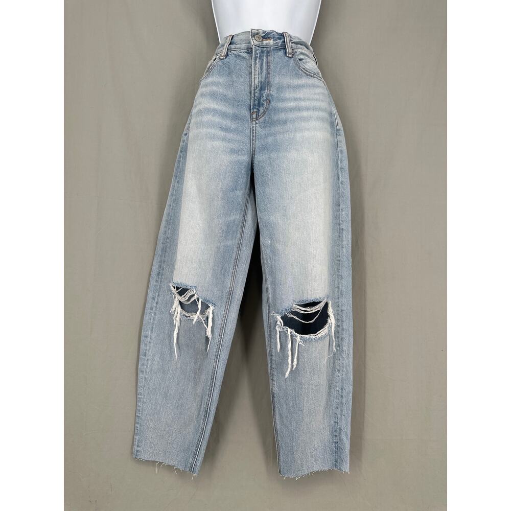 American Eagle Outfitters High Rise Distressed Jeans - Light Blue